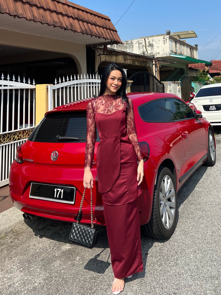 sofeabalqiss's tweet photo. Selamat Hari Raya! 🌹 https://t.co/8DerJ2Oy4i