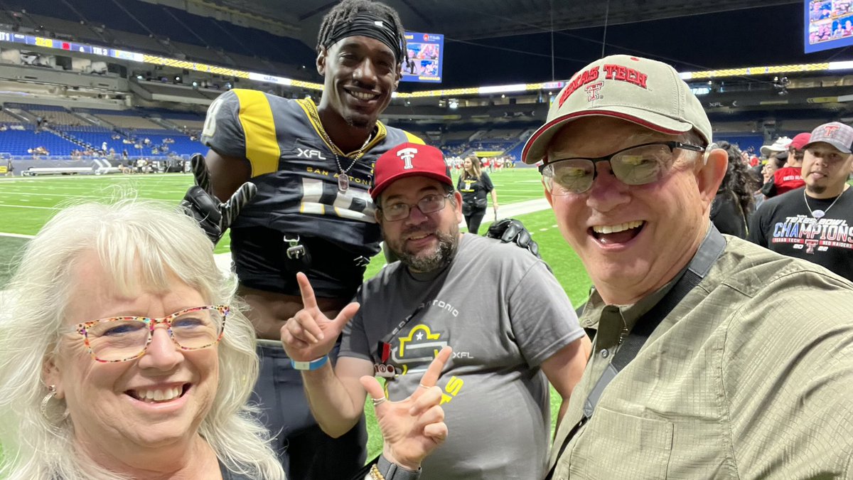 TTAASanAntonio's tweet photo. Even though we lost, still a fun day at the Dome. Thanks to all who came out today. Even got to see TJ Vasher score a 2-point conversion…
#TTU100
#TTAA https://t.co/j7jRJUZJyw