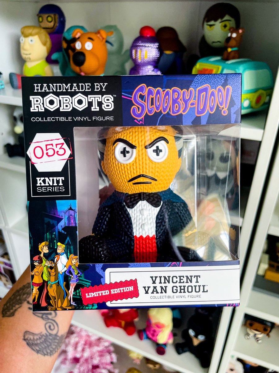 thepopfoxx's tweet image. This Vincent Van Ghoul is 🔥 Welcome to the Scooby shelf my gorgeous warlock! 
#ScoobyDoo 
#handmadebyrobots