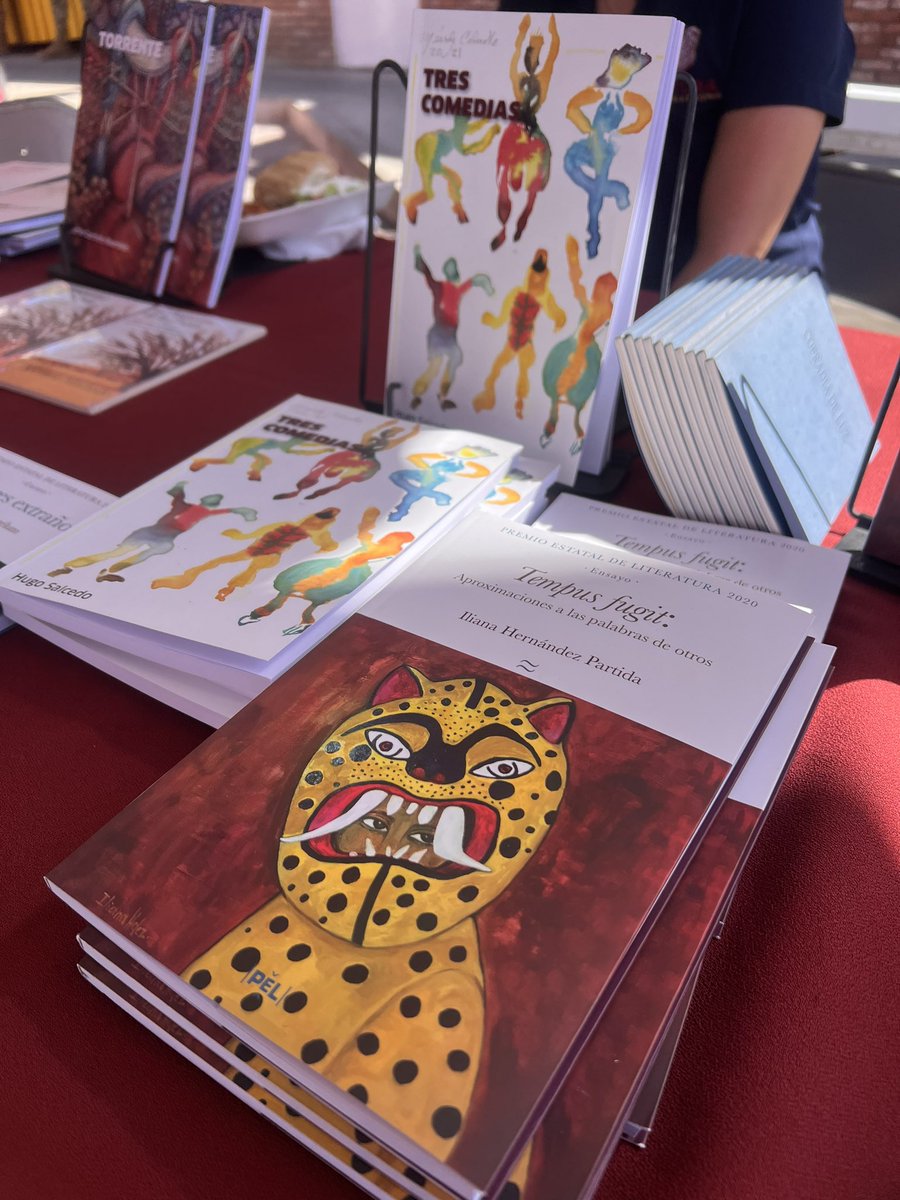 CitlydeOzz's tweet photo. Feria del libro San Felipe 2023 https://t.co/BwPHVHA5sm