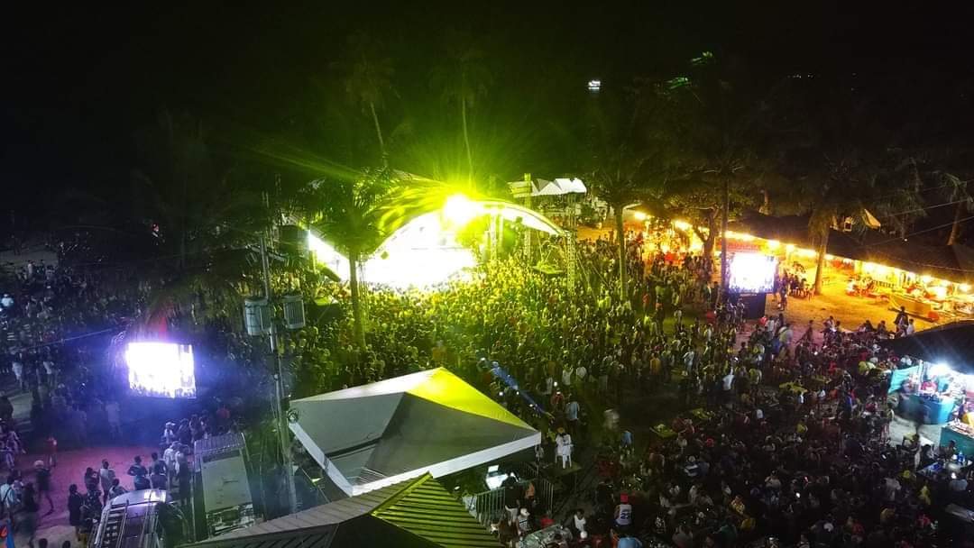 SouthernDCPost's tweet photo. Happy Mahin Festival 2023 people of Glan, Sarangani‼️

📸 Sox Up Close 

#MahinFestival 
#MahinRevived 
#MahinFestival2023 
#GlanSarangani 
#TourTownGlan 
#SOCCSKSARGEN 
#SaranganiBay 
#GumasaBeach 
#SouthernDCPost https://t.co/kdrf1SyaQ4