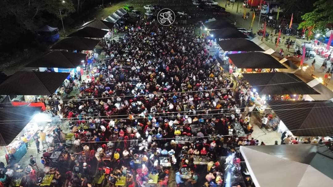 SouthernDCPost's tweet photo. Happy Mahin Festival 2023 people of Glan, Sarangani‼️

📸 Sox Up Close 

#MahinFestival 
#MahinRevived 
#MahinFestival2023 
#GlanSarangani 
#TourTownGlan 
#SOCCSKSARGEN 
#SaranganiBay 
#GumasaBeach 
#SouthernDCPost https://t.co/kdrf1SyaQ4