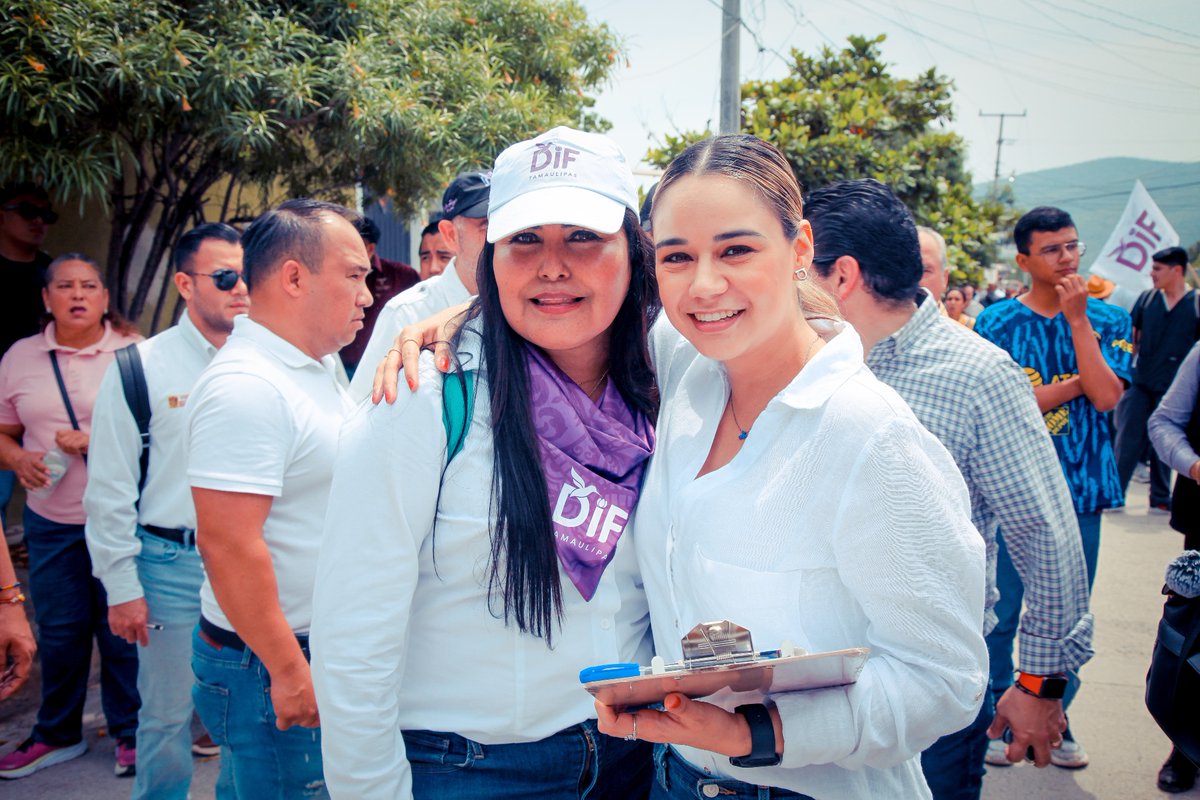 DIFVictoriaTam's tweet photo. En el DIF Victoria reafirmamos nuestro compromiso de servir a la ciudadanía de la mano con el DIF Tamaulipas y la Dra. María de Villarreal gracias al Programa “Lazos de Bienestar” 🙌🏻💜
#TeQuieroMás #TransformandoVictoria #DIFVictoria #CdVictoria https://t.co/ArZRLevXCr