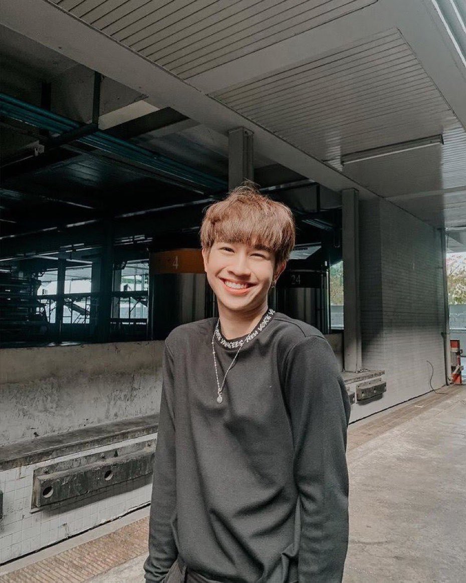 FCutepie's tweet photo. His soft and gentle eyes for him
#เจ้าแก้มก้อน #fluke_natouch
#โอห์มไง #OhmThitiwat
#OhmFluke #โอห์มฟลุ้ค
#OFbyOF https://t.co/QD4C20IwvJ
