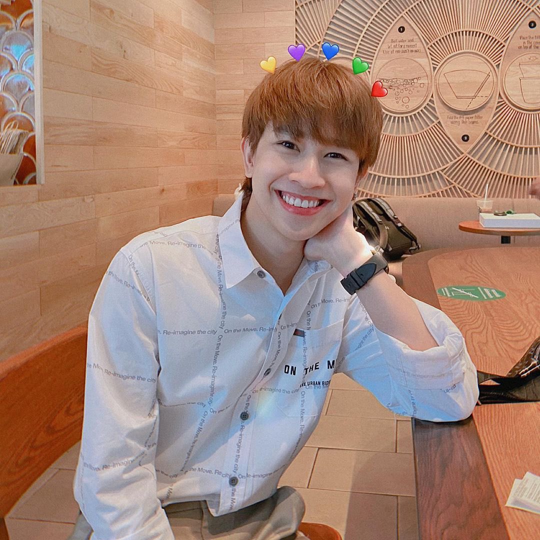 FCutepie's tweet photo. His soft and gentle eyes for him
#เจ้าแก้มก้อน #fluke_natouch
#โอห์มไง #OhmThitiwat
#OhmFluke #โอห์มฟลุ้ค
#OFbyOF https://t.co/QD4C20IwvJ