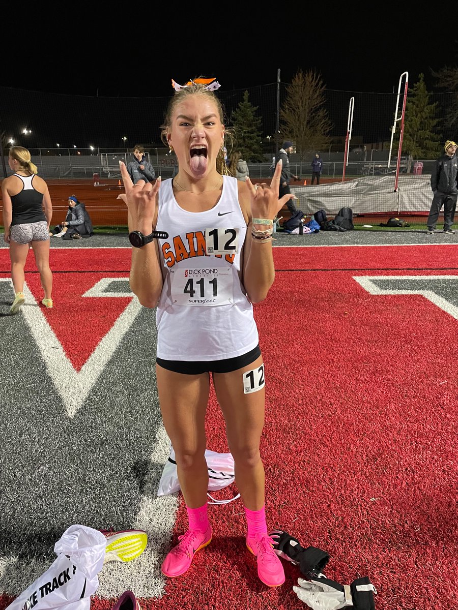 Congrats to Marley Andelman for her PR mile effort of 5:11.43 at Distance Night in Palatine!!!