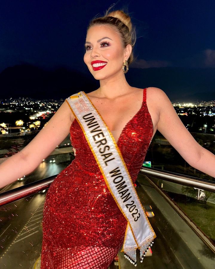 universalwvzla's tweet photo. ¡Una reina en #Mexico! 🇲🇽

Valentina Sánchez Trivella (@vtrivella), #UniversalWoman2023, está lista para seguir sus actividades en tierras mexicanas ✨ https://t.co/ek07D3XByc