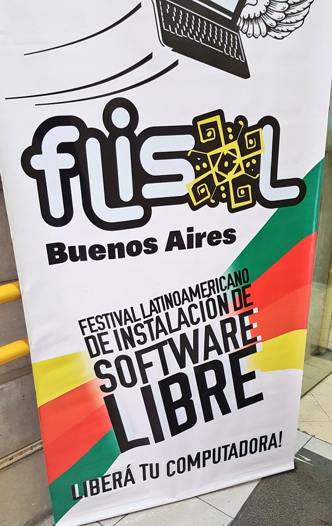 JoyCfTw's tweet photo. ✴ Fotos de #FLISOL2023🔸️#CHARLA:
LOS 4 JINETES DEL APOCALIPSIS: #inseguridadinformática, #extractivismodedatos, #algoritmocentrismo y #sustituciónprofesional
@JoyCfTw
🧡Gracias por todo!🧡 
Excelente edición!!!
 #FLISoL #FLISoLCABA https://t.co/bJ8D0YwTd3