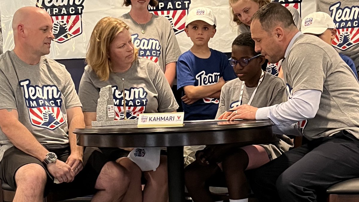 Proud to welcome Kahmari to the UVA Wrestling family! 

Give a big Wahoowa and a welcome to our <a href="/GoTeamIMPACT/">Team IMPACT</a> signee!

#GoHoos | #TheVirginiaWay