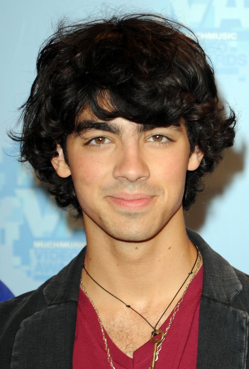 joe jonas archive on Twitter "joe jonas, 2009."