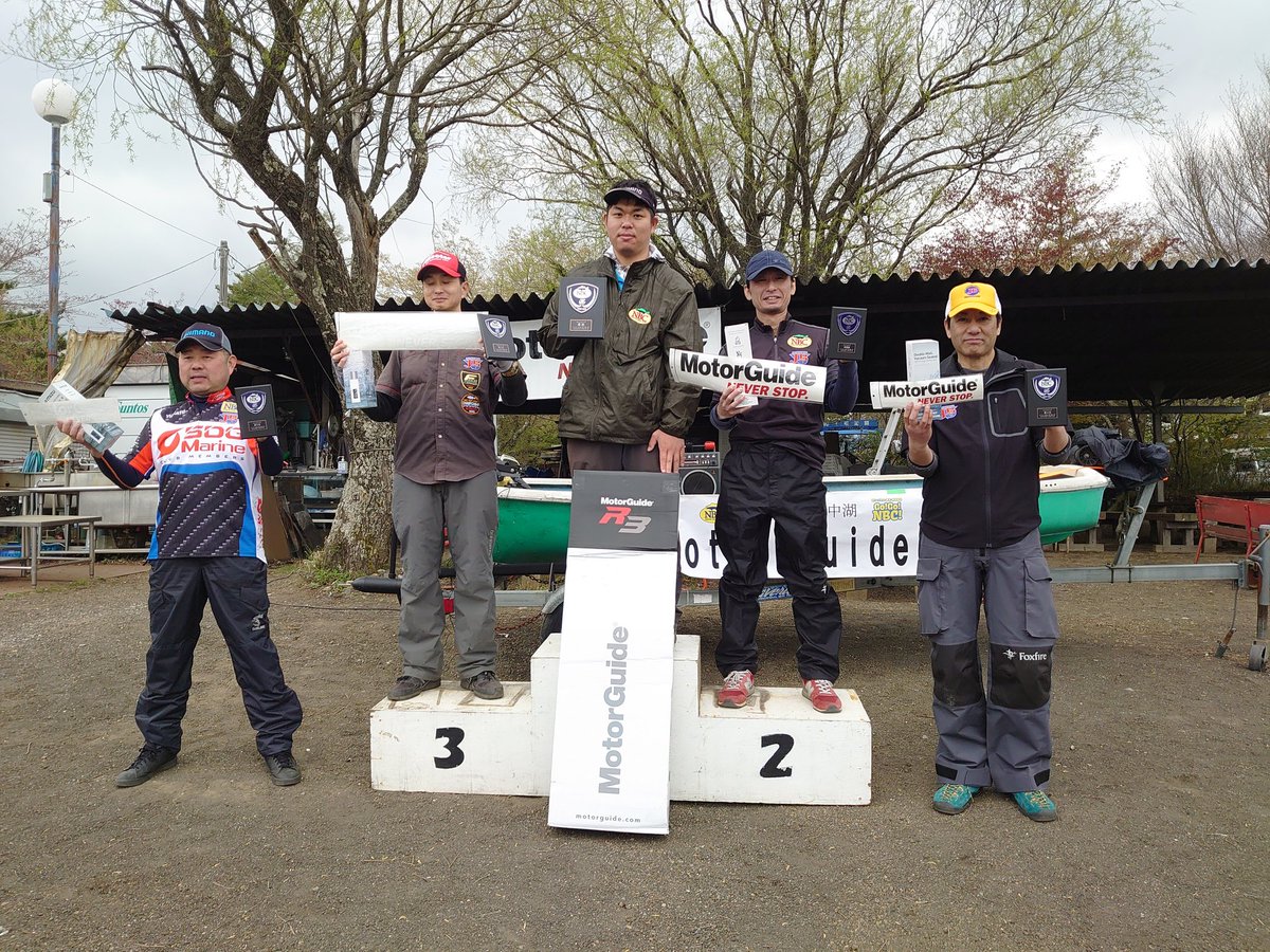 sprint296dc's tweet image. 優勝は3キロオーバー。2,500グラムオーバーのビッグフィッシュも登場。　#山中湖　#チャプター　#MotorGuide