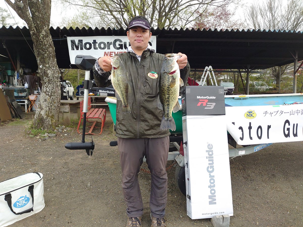 sprint296dc's tweet image. 優勝は3キロオーバー。2,500グラムオーバーのビッグフィッシュも登場。　#山中湖　#チャプター　#MotorGuide