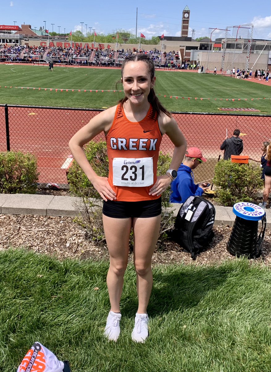 creekxc's tweet photo. 🚨sub 5 mile 🚨 Soph @Macierunz25  places 5th in the mile @EasternRelays  with a 4:59.  #PR  #FJD🧡🖤💚 https://t.co/LExsvFtJ3m