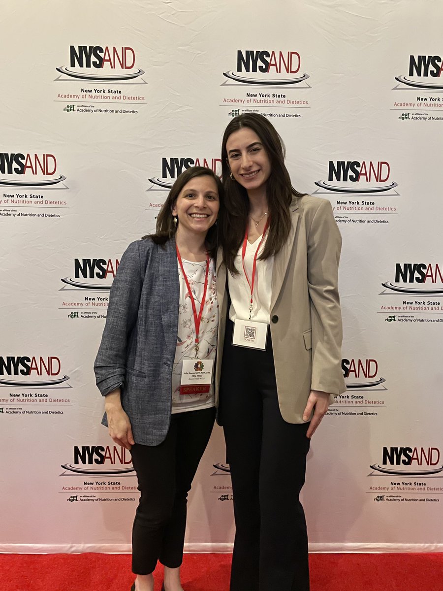 Was great to catch up with so many colleagues/friends at the @EatRightNewYork Annual Meeting & Expo! 💜 Also had the opportunity to share about universal meals and farm to school @NewYorkSNA 🌱💚

#registereddietitian #nutrition #universalmeals #farm2school #farmtoschool