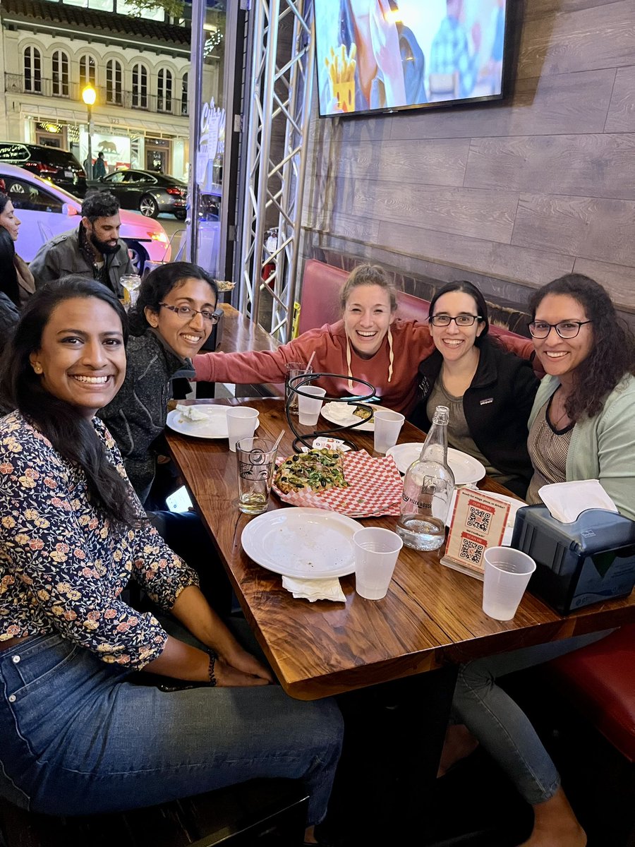 Christine Santiago tweet media