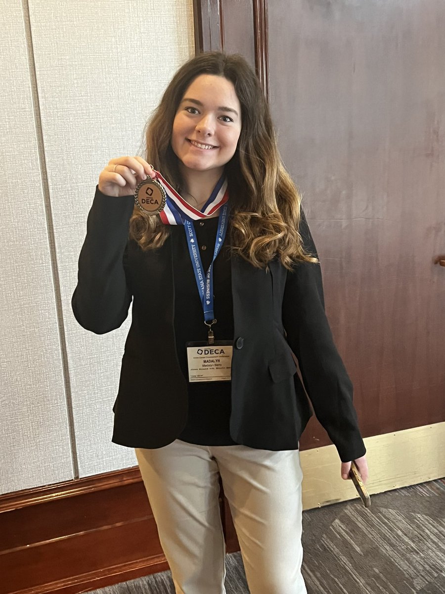 Congratulations to <a href="/JAHS_DECA/">John Adams DECA</a>  junior Madalyn Berry medalist <a href="/IndianaDECA/">Indiana DECA</a> State competition in Indianapolis in Food Marketing - Economics Role Play docs.google.com/presentation/d…