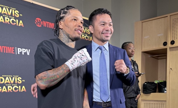 BSO's tweet photo. I hope Manny isn't getting any ideas lol. Stay retired man. https://t.co/5x8i4zxH7W