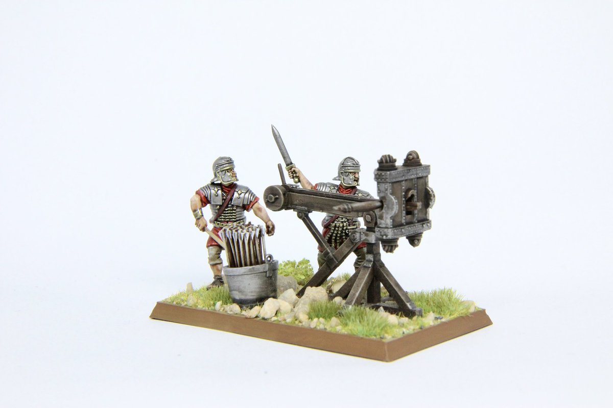 iwouldlike2rage's tweet photo. Finished a resin printed scorpion with 2 @AtVictrix early imperial romans, got the arm with the arrow from an auxiliary archers sprue.
#spreadthelard #infamyinfamy #wargaming https://t.co/KvxoHqzJB1