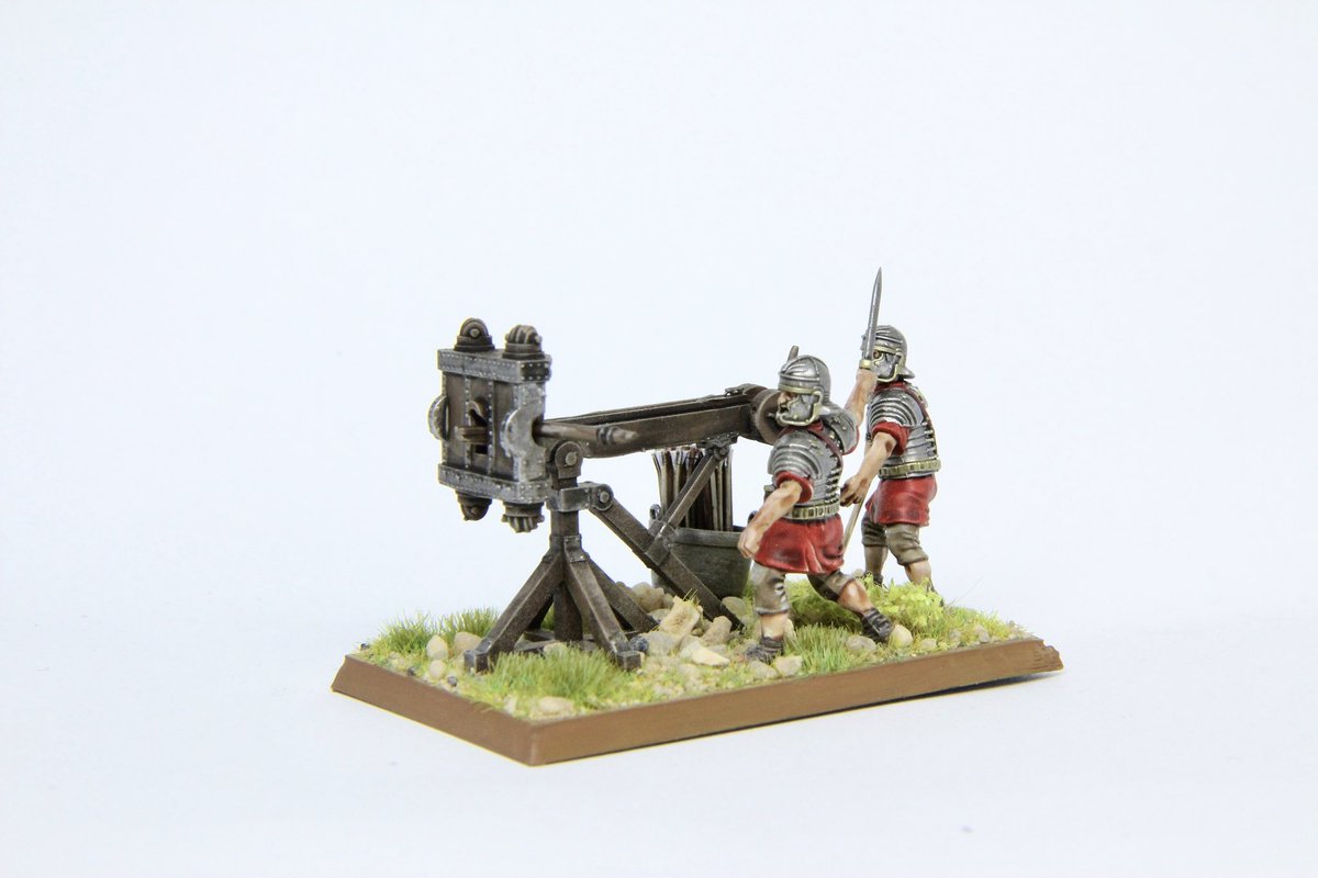 iwouldlike2rage's tweet photo. Finished a resin printed scorpion with 2 @AtVictrix early imperial romans, got the arm with the arrow from an auxiliary archers sprue.
#spreadthelard #infamyinfamy #wargaming https://t.co/KvxoHqzJB1