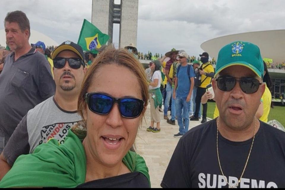 CosmoPacetta's tweet photo. Onde está está a bandida? https://t.co/F0ySrFjqzh