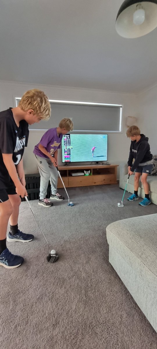 Adam Menz tweet media