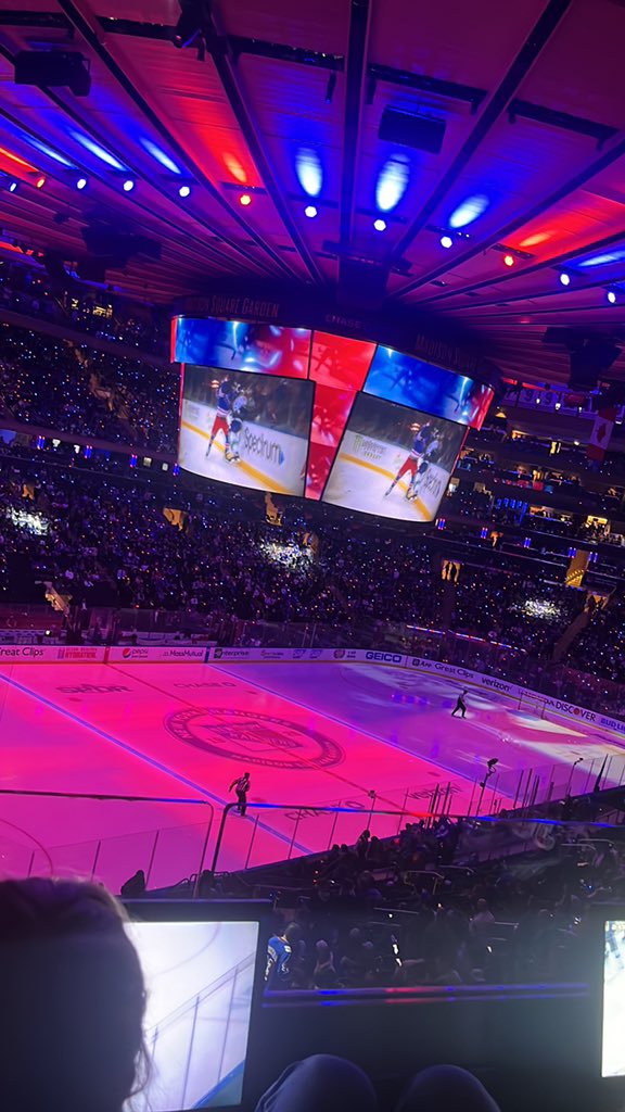 Queen 👑 tweet media