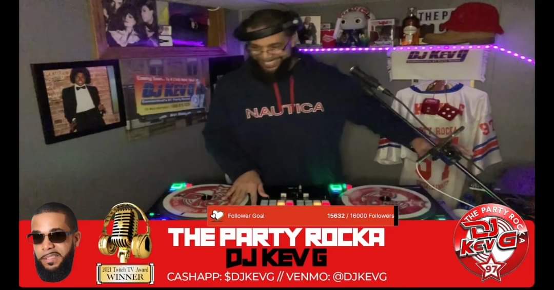 BabyGirlRayRay's tweet photo. ๐ someone say RnB ๐ .. this is my ish!!!!!!!!
#RnbAlwaysWins .. come vibe with @DJKEVG .. the #DreamTeam + #Partyrockas on the road to 16k via https://t.co/NL79RvfWvK
#switchtotwitch #Twitch #RnB #DjKevG #thepartyrockakevg #WeSoVibey #RoadTo16k #FeelGoodMuzik #GoodVibesOnly https://t.co/0MB8udPMym
