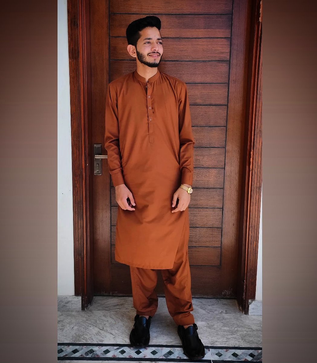 RanaZainK2's tweet photo. Eid 2k23. https://t.co/9i4rtFow5X