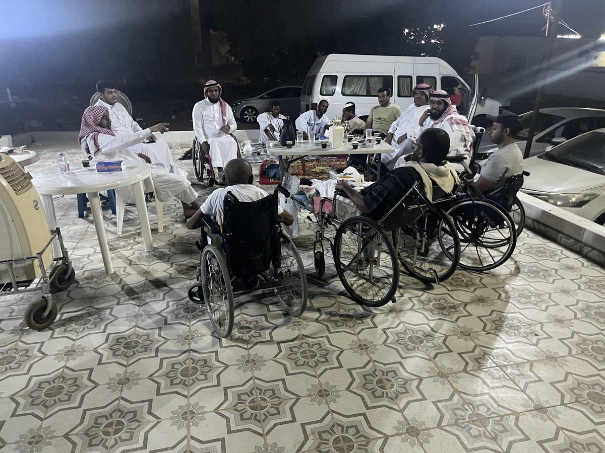 Gaadeer2030's tweet photo. لقاء معايدة #مركز_قادر للإعاقة الحركية https://t.co/9M0kcZACg1