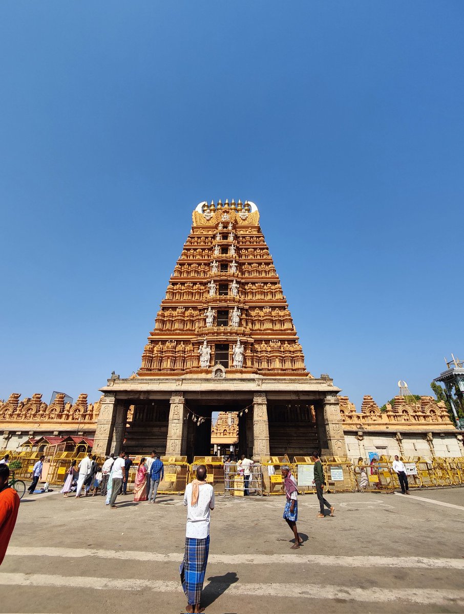 haassum_aida's tweet photo. ಒಂದು ಪ್ರಾರ್ಥನೆ...
ಒಂದು ನಂಬಿಕೆ...
ದೇವ್ರೇ, ಇವತ್ತು ಮ್ಯಾಚ್ ಗೆಲ್ಸ್ಬಿಡಪ್ಪಾ 🙏🙏🙏
#Matchdayrituals https://t.co/4A8Yn87k9f
