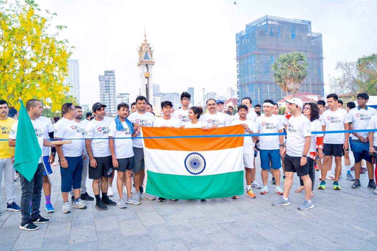indembcam's tweet photo. Ready, set, go…!
Successful #runforeqaulity organized by @indembcam in association with @CambodiaIndian & #Runwithsai. Amb @devyani_K flagged off #marathon & also participated in the run @IndianDiplomacy @MEAIndia @PeacePalaceKH
#AmbedkarJayanti2023 #marathonsunday
#Ambedkar https://t.co/ybYRngK7Xh