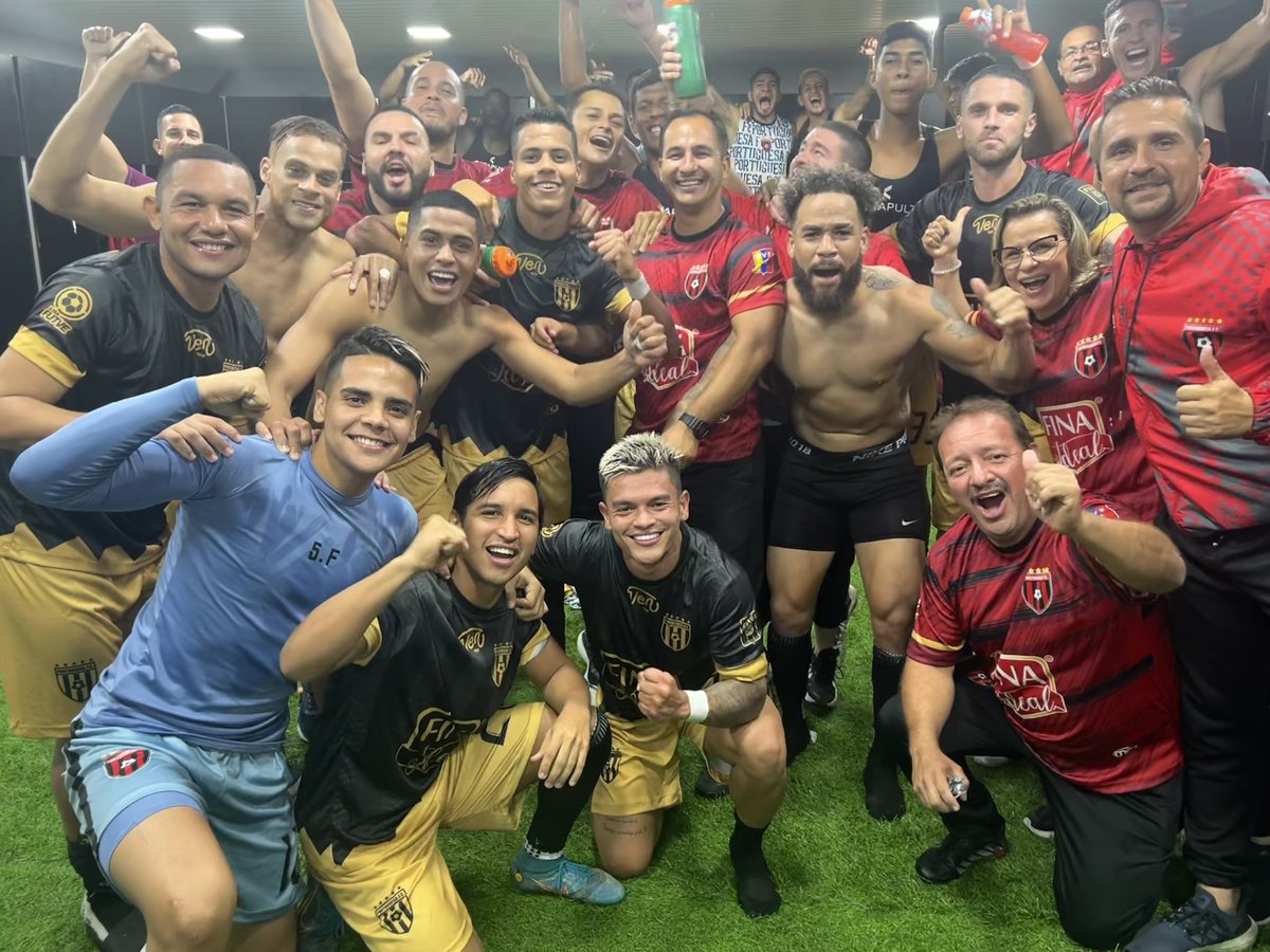 RonaldoLucena13's tweet photo. Gracias Dios !!!❤️🙏🏽 seguimos con mucha humildad y sacrificio ❤️🧗
@Portuguesa_FC https://t.co/5Xaj3cfPA8