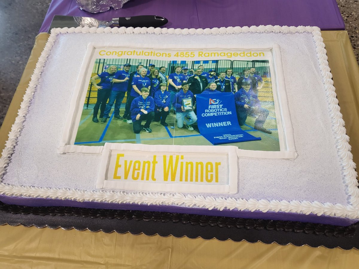 Ramageddon4855's tweet photo. Tonight, we celebrated our annual end of season banquet. It was filled with lots of laughs and food! https://t.co/eFovkIGoCZ
