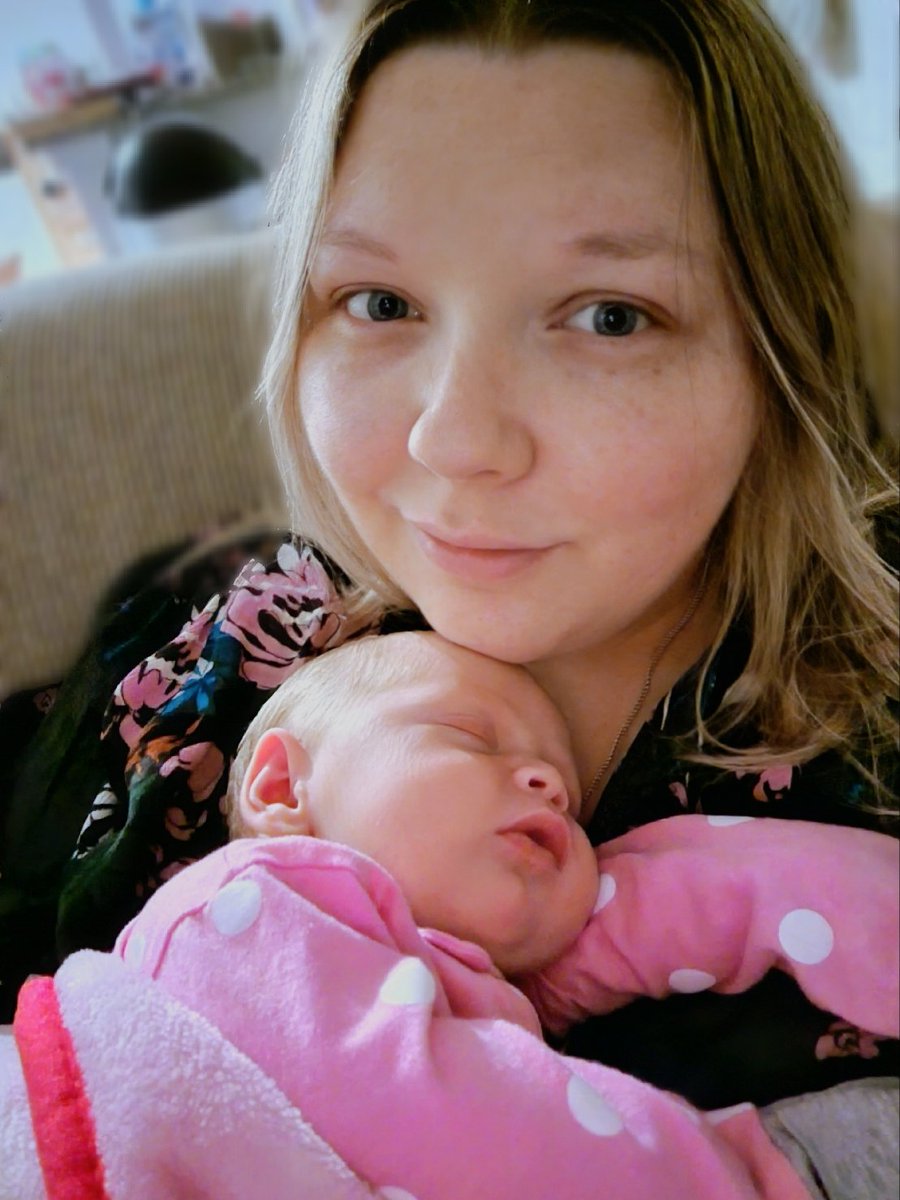 chibidorie's tweet photo. My smol 2 week old baby girl Amelia 💜 https://t.co/suSG3GPn9r