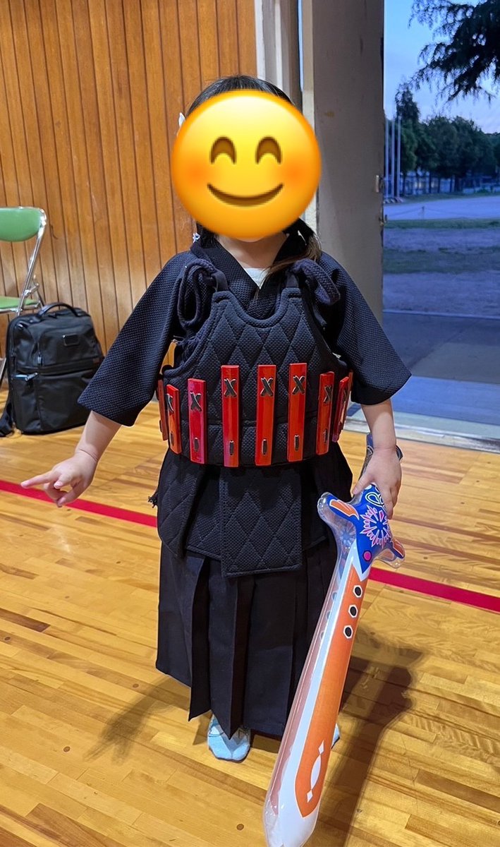 ozoneterauchi's tweet photo. 【ご来場ありがとうございました】
◆おかし・くじびき・剣道体験会◆
昨日は多くの方に遊びに来ていただき大盛況となりました！
5/12北条小・5/14小曽根小と続きますので次回も遊びに来てくださいね！
#豊中 #小曽根 #剣道 #無料 #習い事 https://t.co/utVd4Rjmrt