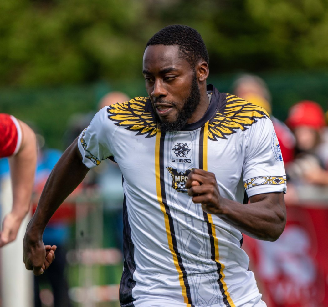 MatabelFootball's tweet image. This Jersey remains one of the most iconic @MatabelFootball kits and has been used only by the #MFCUKDiaspora Team against @IndyWalesFans and @IntSurFootball. It will be used again on the 20th of May 2023 against @InSurFootball #willyoubethere @WorldUnityFA