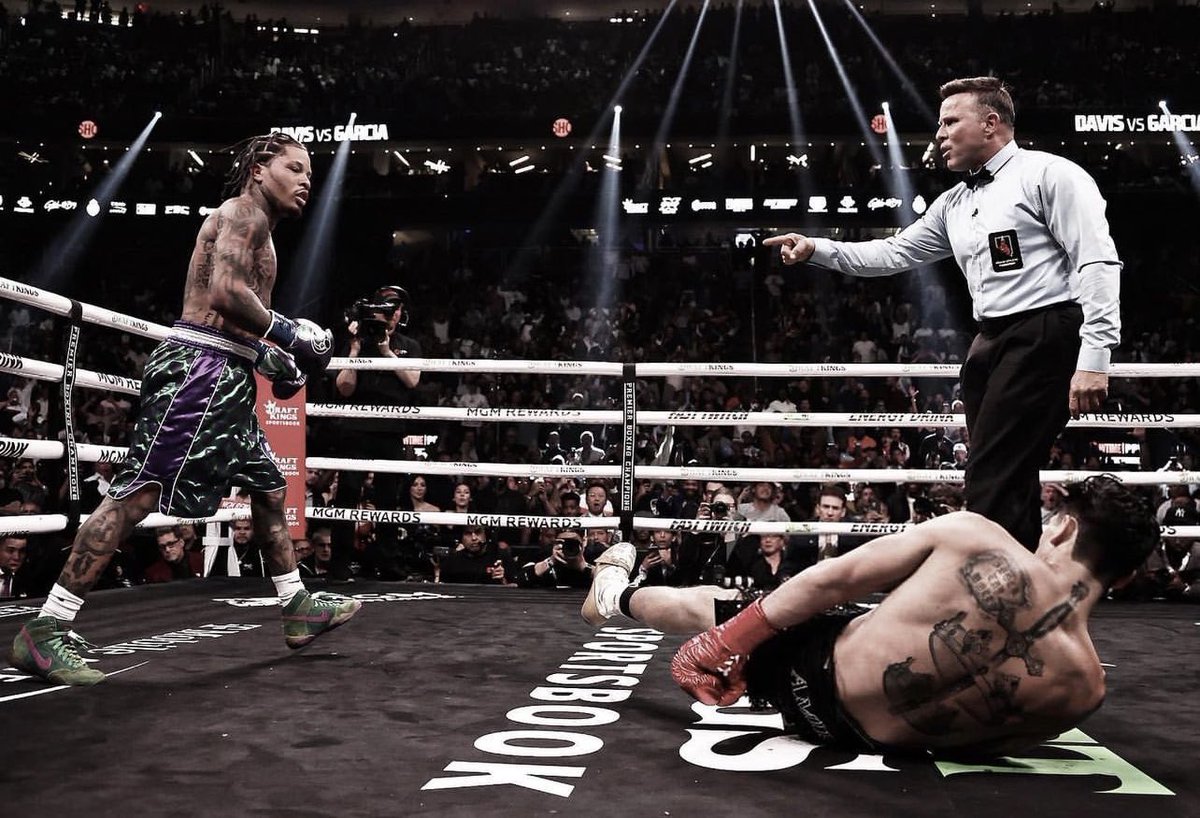 MMArena_'s tweet photo. ICONIC 📸 #GervontaDavis https://t.co/zv00h5dEKV