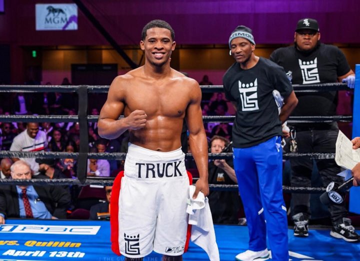 DmvMusicPlug's tweet photo. Baltimore’s @lorenzo_simpson &amp; DC’s @JalilMajorHcktt both won tonight on the #TankvsRyan undercard 🚨🚨🚨 https://t.co/HNfUcmgSC8