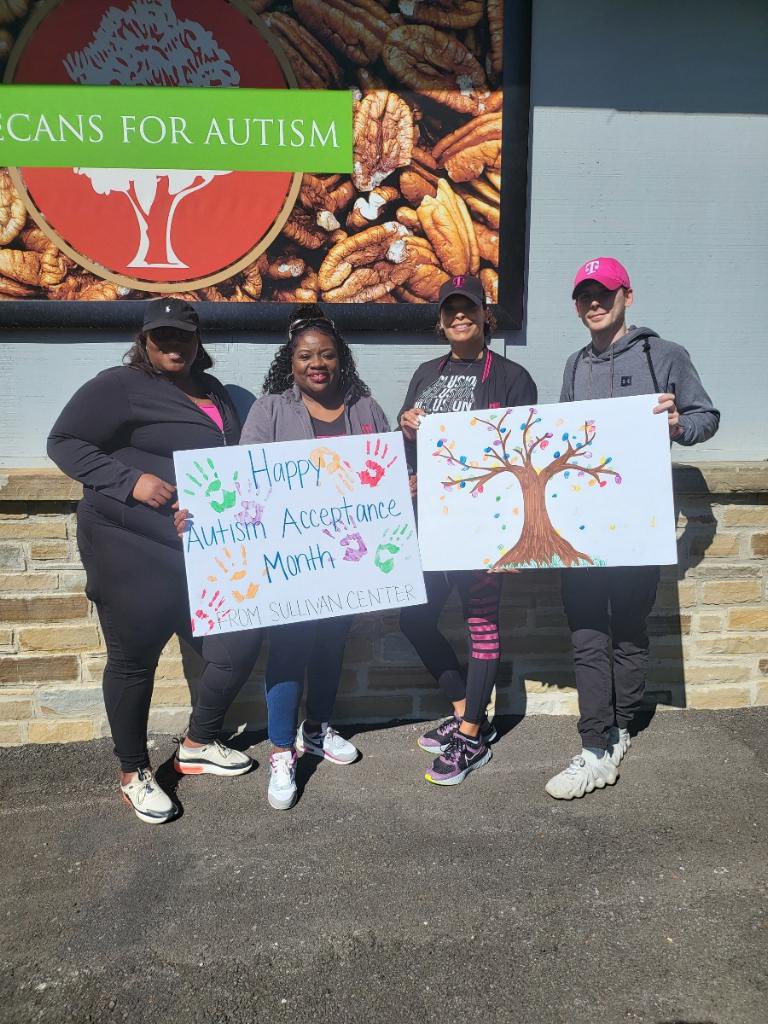 The Gulf Coast chapter of <a href="/TMobile/">T-Mobile</a> DE&amp;I had the best time supporting #AutismAcceptanceMonth alongside @Glenwood_Autism in Birmingham! We love the partnership that we’ve created with Glenwood &amp; we can’t wait for the events to come!!! #CommunityInvolvement #5K