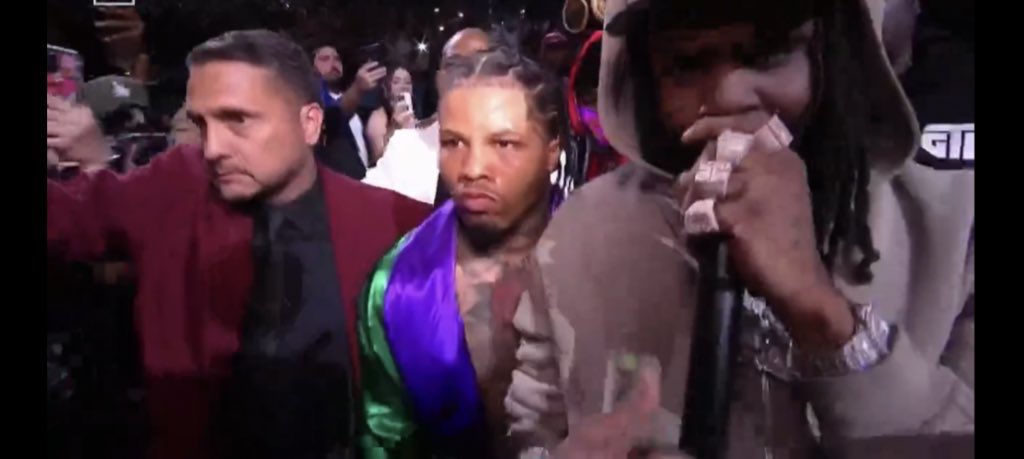 Elijahharris04's tweet photo. Shoulda known what it was when came out w Sosa… https://t.co/FruU94FwvF