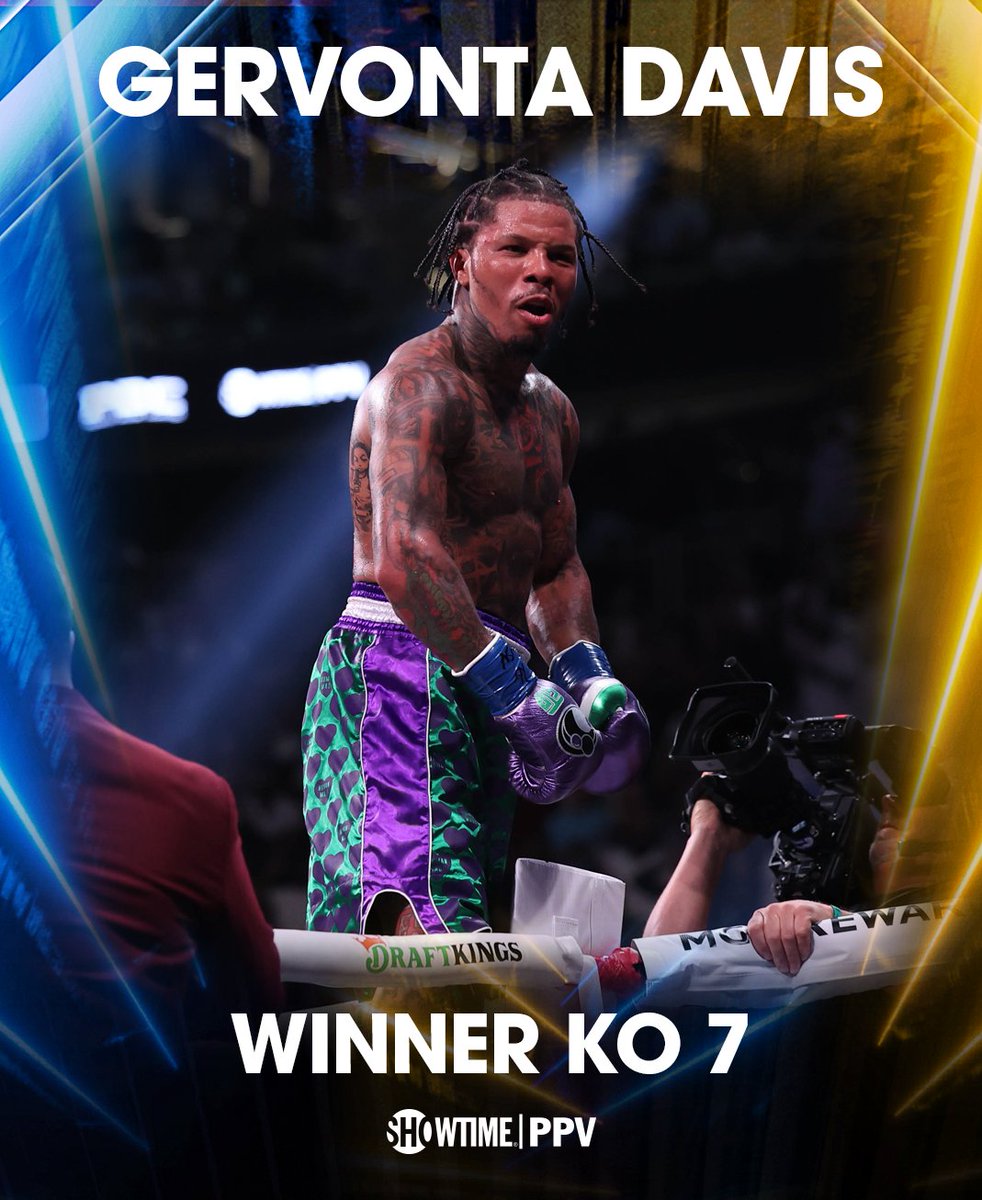 atsboxing's tweet photo. 🔝 of the food chain.

@Gervontaa remains undefeated after landing a brutal body shot on Garcia.

#DavisGarcia: https://t.co/J1sJioEZ97 https://t.co/nAmWzmjmbP