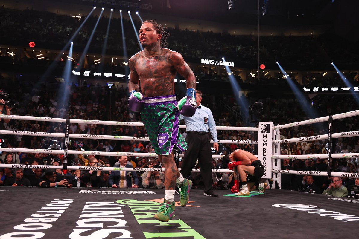 boxingontnt's tweet photo. GERVONTA. TANK. DAVIS 😤

#DavisGarcia https://t.co/SpEqJQvygL