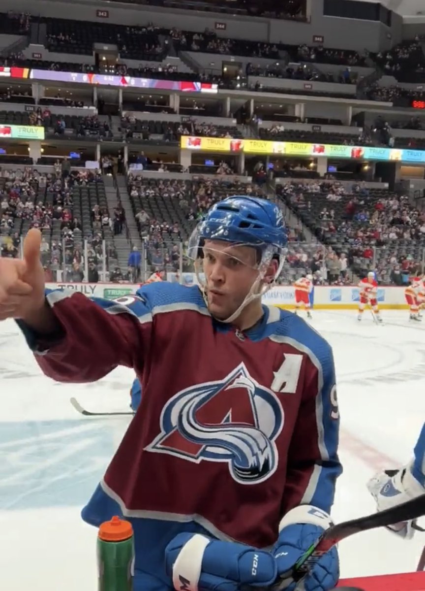 Kahuna_2010's tweet photo. #AvsGOAAALLLπππ¨π¨ππΌπ£π₯ππΌπ¨π¨ππ
MIIIIKKOOOOOOO WELCOME TO THE SHOW!!! #GOAVSGO #REPEATFORPETE https://t.co/4KyM19DVBC