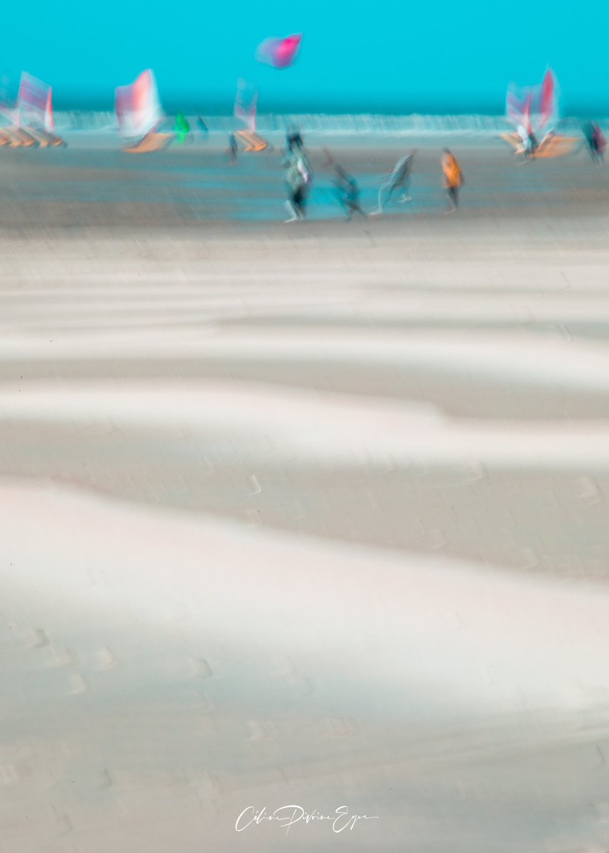 CelinePivoine's tweet photo. Sport de mer sur la plage du Touquet Paris Plage
📩 Infos & tarifs : https://t.co/Q1jI1pFDNM
#ICM #flouartistique #abstrait #ICMphotography #abstractICM #abstract #abstractart #art #femmephotographe #celinepivoine #mer #plage #letouquet #nord #sport #voile #bleu #sable https://t.co/FnKiq9tCps