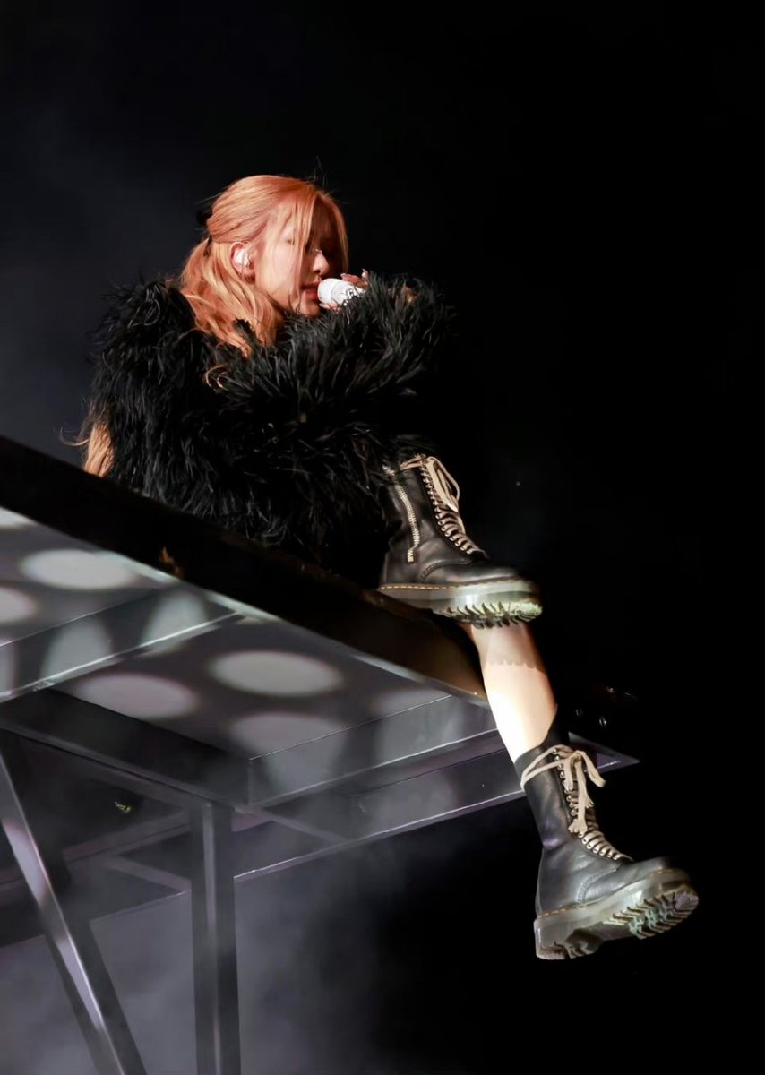 接朴彩英不续个人约

ROSÉ ROCKS COACHELLA 
#ROSÉCHELLA
#ROSÉ