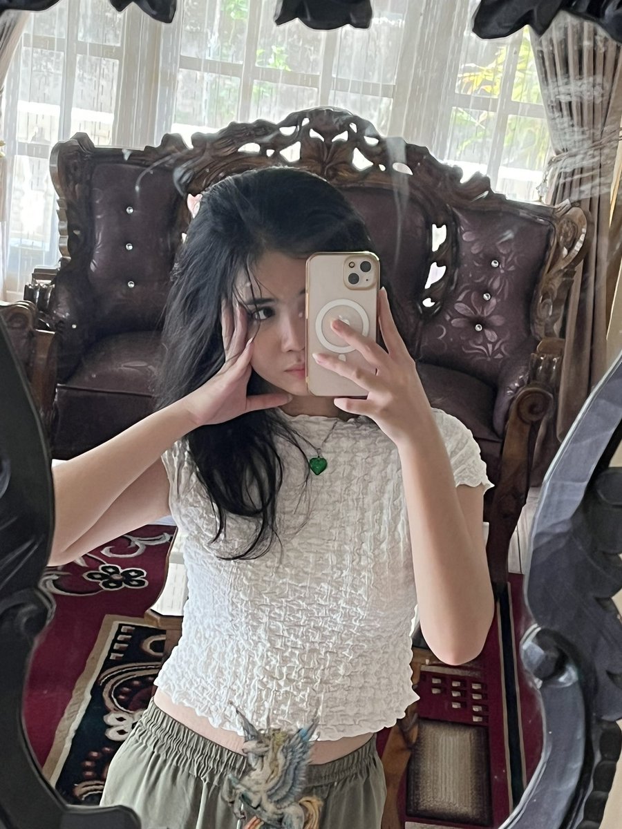 limingless's tweet image. one day late for my entry.