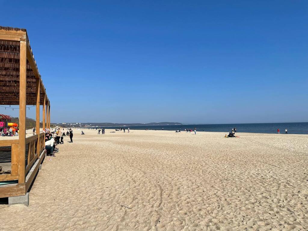 MLaroche_com's tweet photo. ☀️ 🏖️ 🇵🇱 

#sun #beach #gdansk #poland #holiday #soleil #plage #pologne https://t.co/LeoGMYa8nq https://t.co/08vfSFm3sj