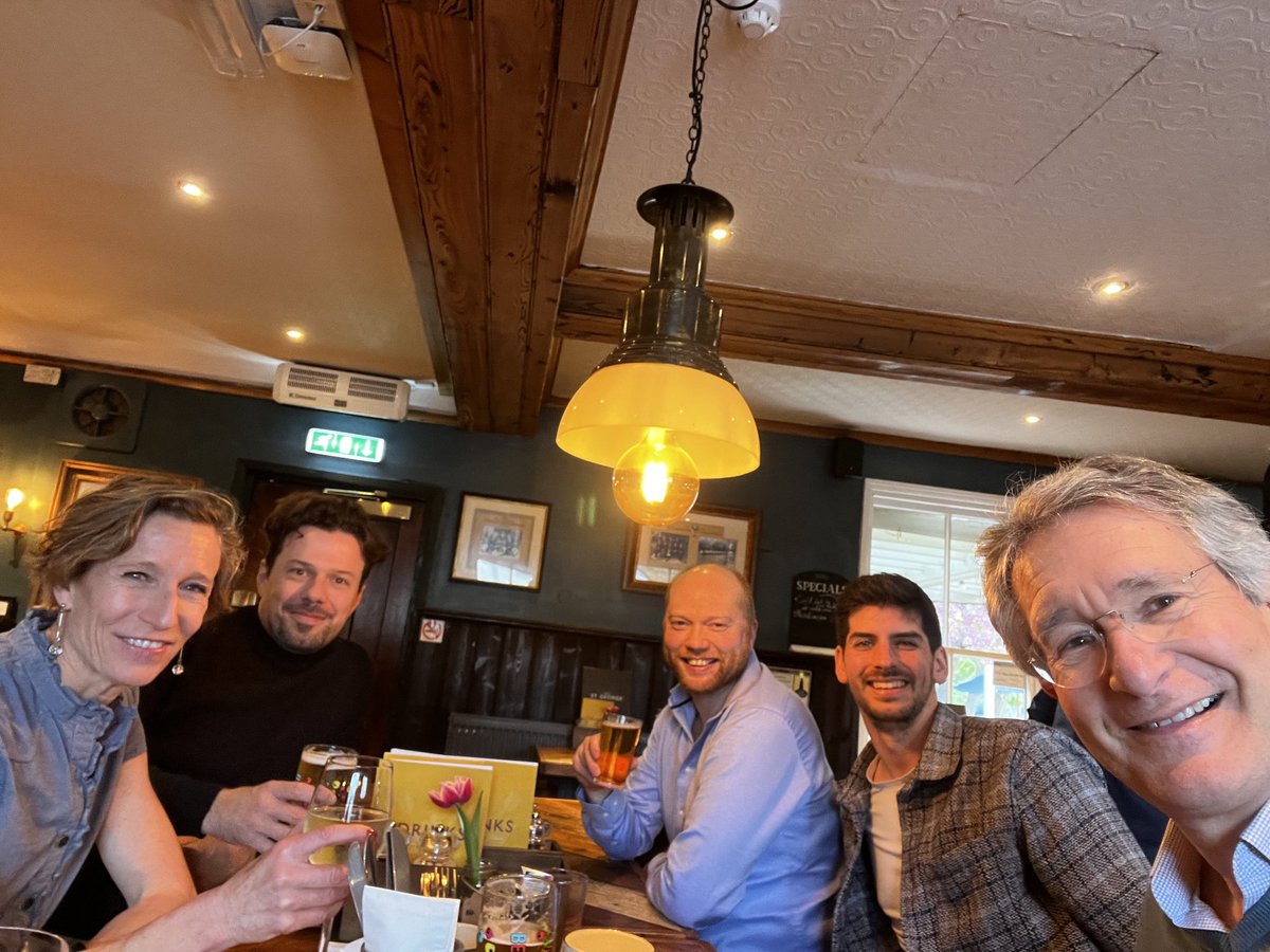 LVZ lab 2ndGen reunion. Glad to see they are all flourishing