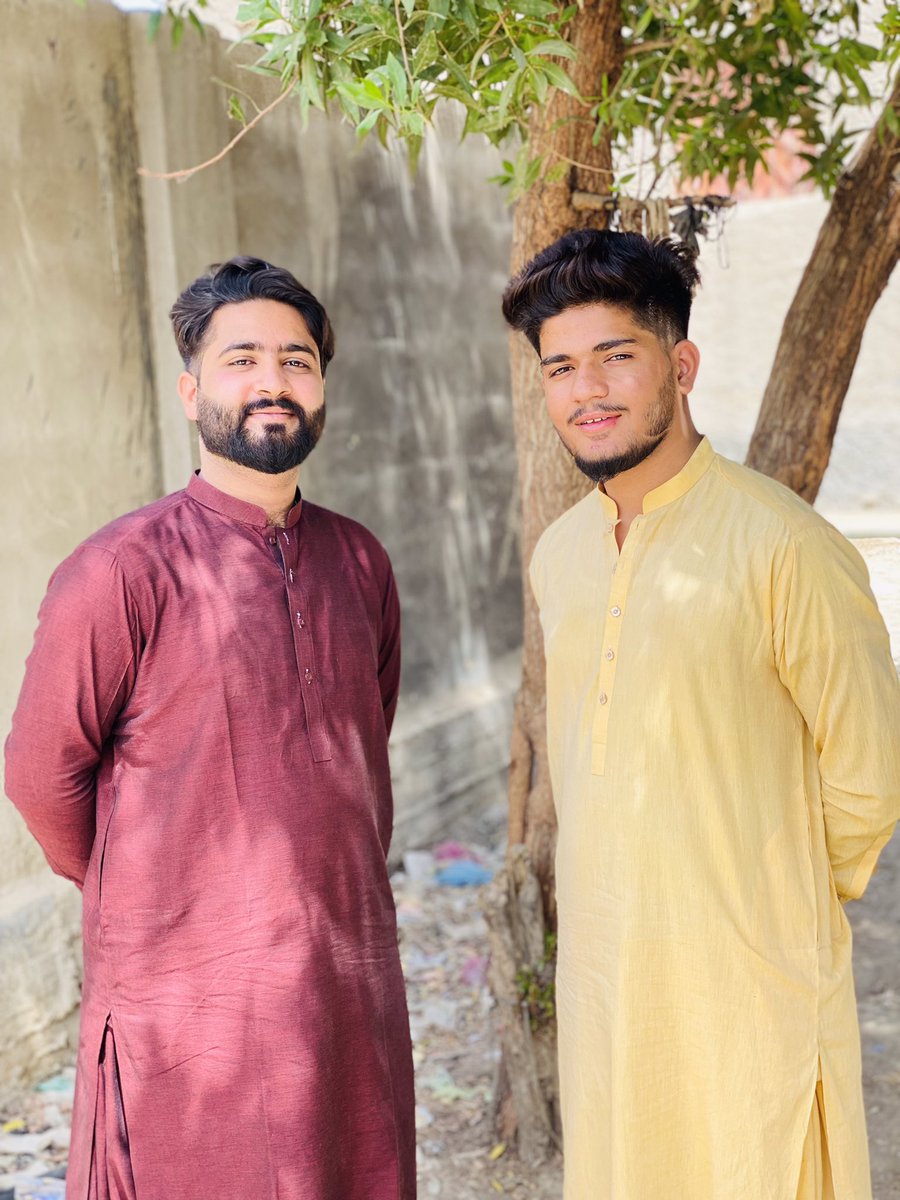 ZakiiZb's tweet photo. #EidAlFitr https://t.co/MGugW0Rq6E