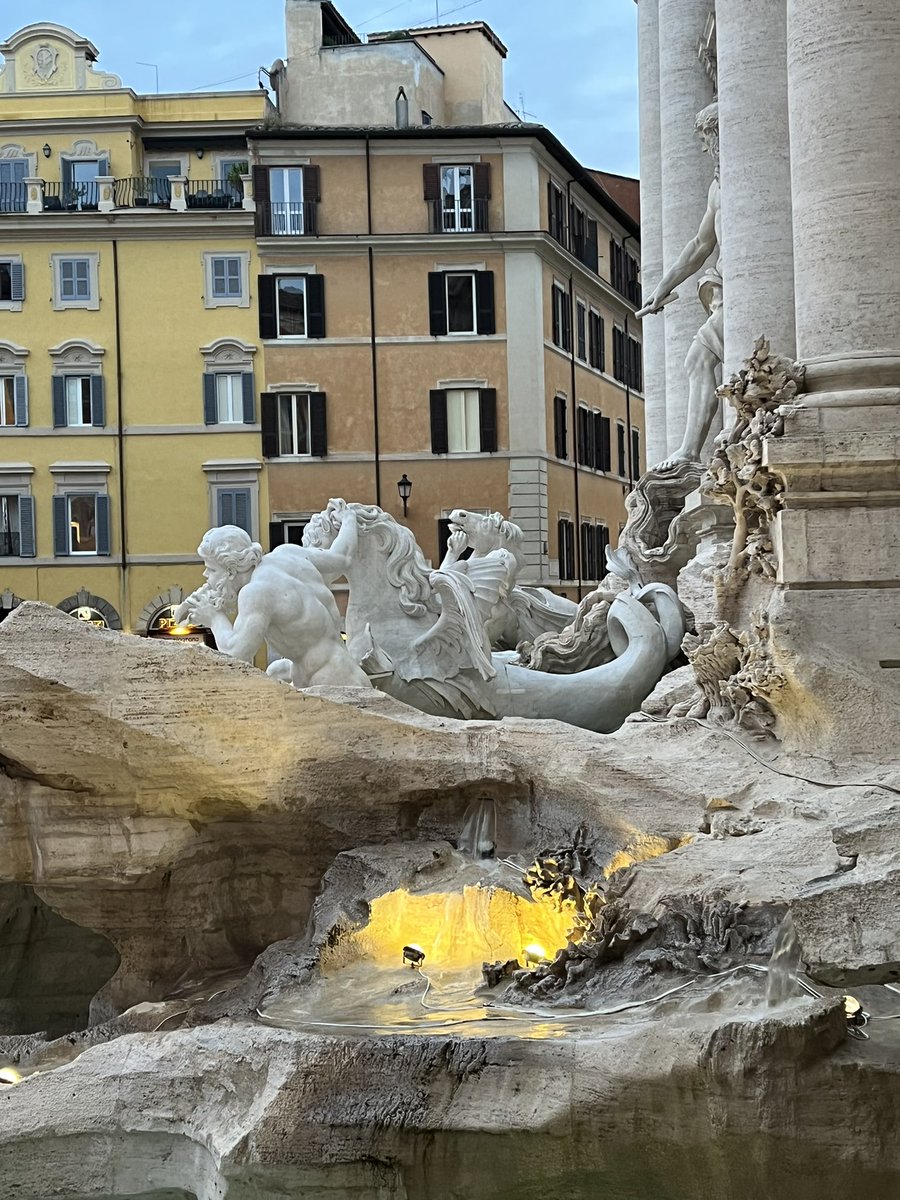 diamiladi's tweet photo. @DBking85 #meravigliaitalia
#arte
#cultura
#initaliano
Bellissima idea! Grazie Dario 🍀 https://t.co/dzdBCtHEcF